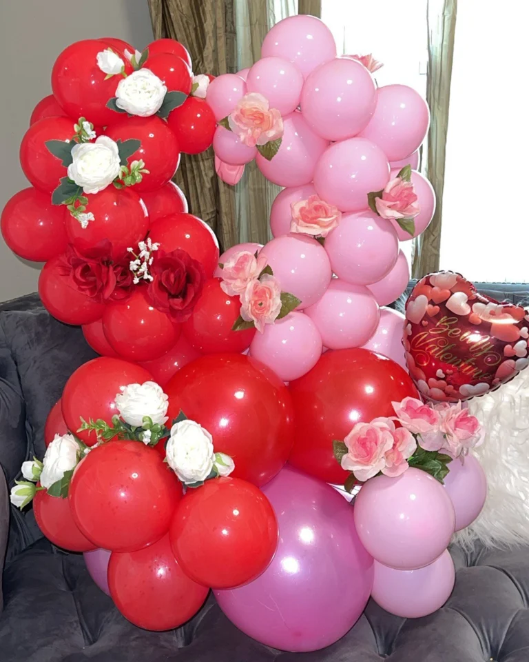 Small Valentine’s Day Balloon Bouquet Mini Love Gift